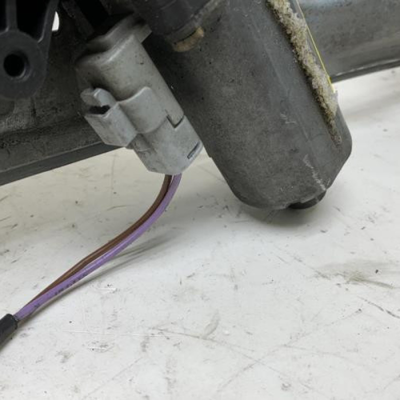 Leve vitre electrique avant droit PEUGEOT 206 Photo n°3