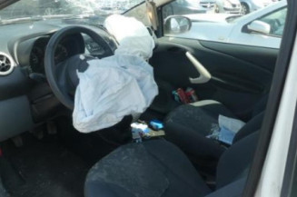 Leve vitre electrique avant droit FORD KA 2