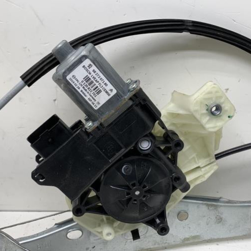 Leve vitre electrique avant gauche CITROEN C4 CACTUS Photo n°2