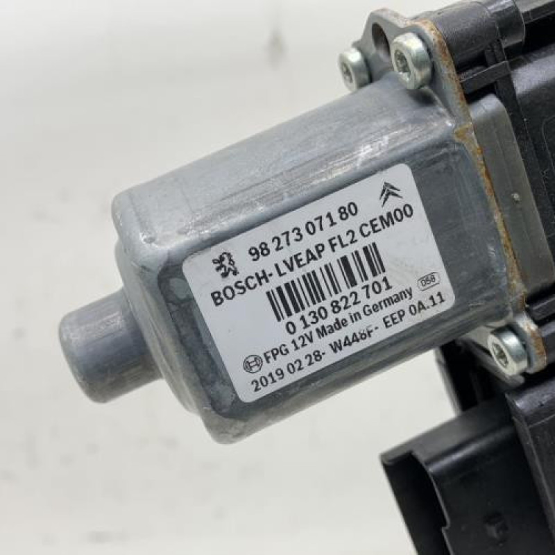 Leve vitre electrique avant gauche CITROEN C4 CACTUS Photo n°3