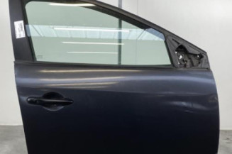 Porte avant droit RENAULT MEGANE 3 Photo n°1