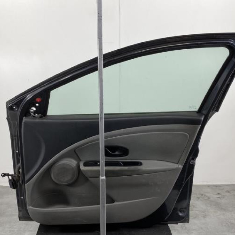 Porte avant droit RENAULT MEGANE 3 Photo n°4