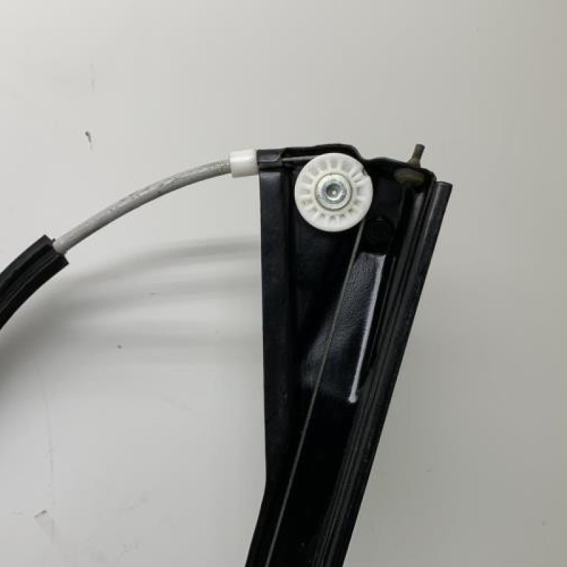 Leve vitre electrique avant gauche VOLKSWAGEN POLO 5 Photo n°3