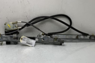 Leve vitre electrique avant droit RENAULT MEGANE 2 Photo n°1