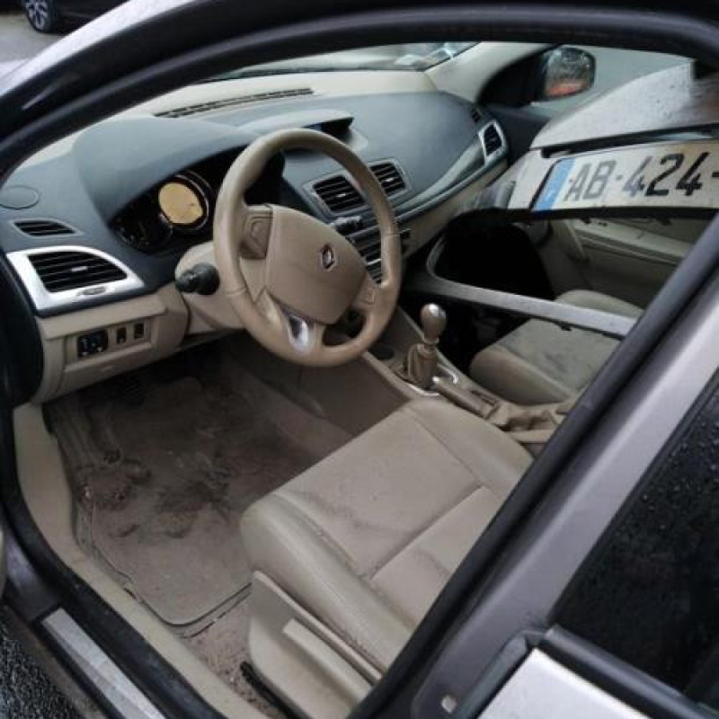 Bras essuie glace arriere RENAULT MEGANE 3 Photo n°9