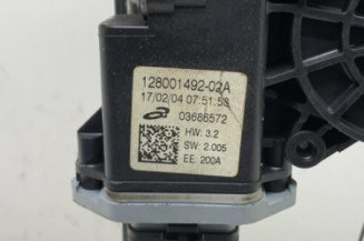 Leve vitre electrique avant gauche RENAULT CLIO 4