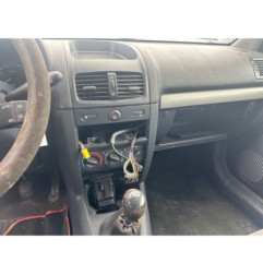 Custode arriere gauche RENAULT CLIO 2
