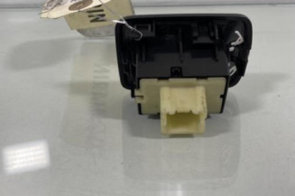Interrupteur de leve vitre avant droit DACIA DOKKER