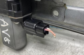Leve vitre electrique avant gauche DACIA DOKKER