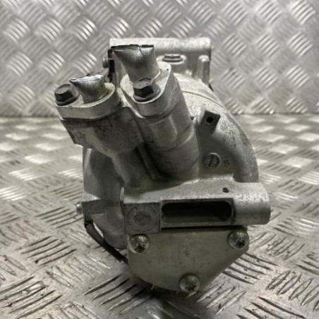 Compresseur clim RENAULT CLIO 4
