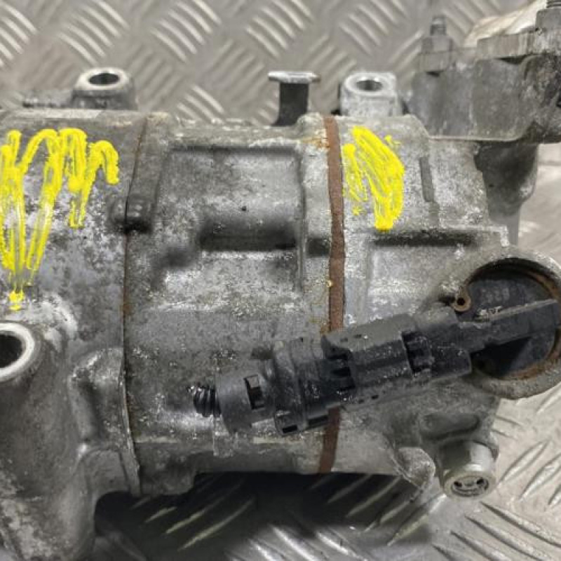 Compresseur clim CITROEN C4 GRAND PICASSO 2 Photo n°4