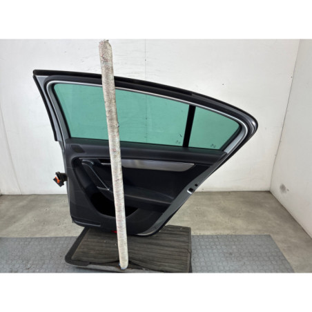 Porte arriere droit VOLKSWAGEN PASSAT 6 Photo n°1