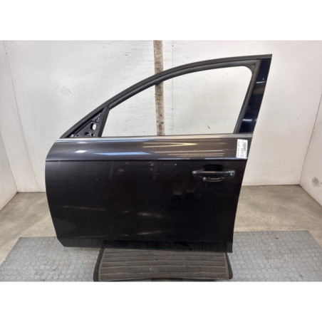 Porte avant gauche AUDI A4 3 Photo n°1