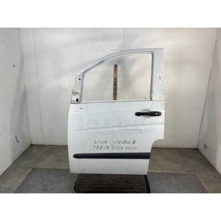 Porte avant gauche MERCEDES VITO 639 Photo n°1