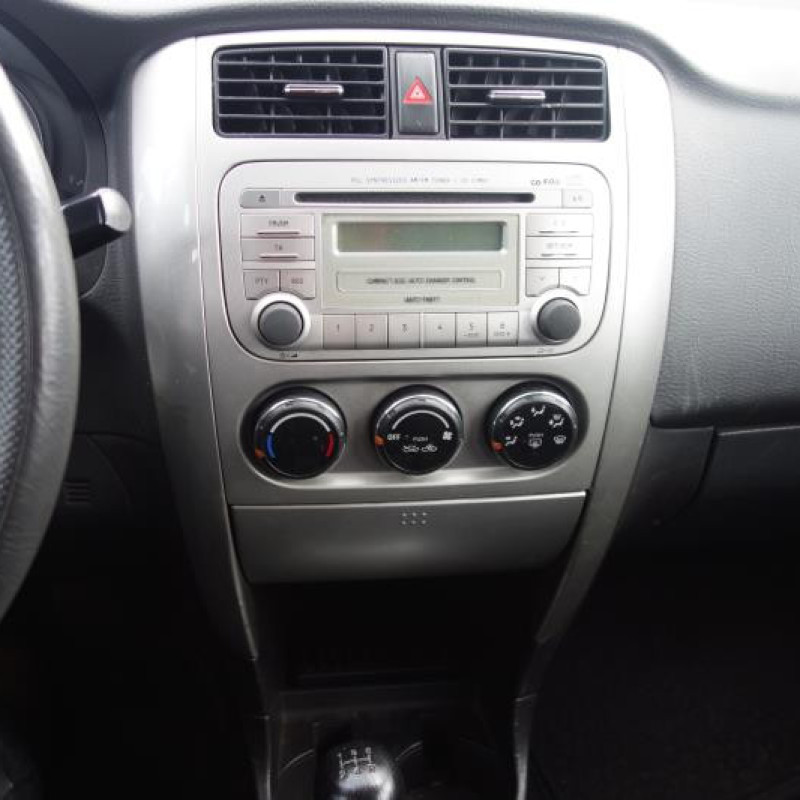 Moteur essuie glace avant SUZUKI LIANA Photo n°9