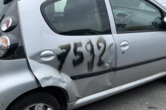 Leve vitre electrique avant gauche CITROEN C1 1