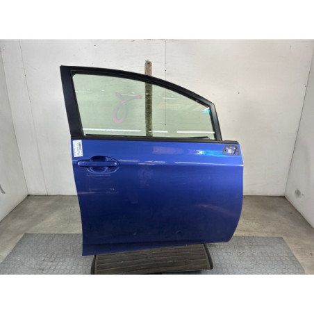 Porte avant droit TOYOTA VERSO-S Photo n°1
