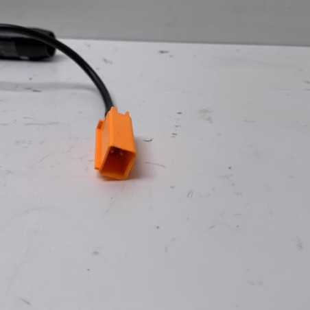 Pretensionneur de ceinture avant droit FORD FIESTA 5