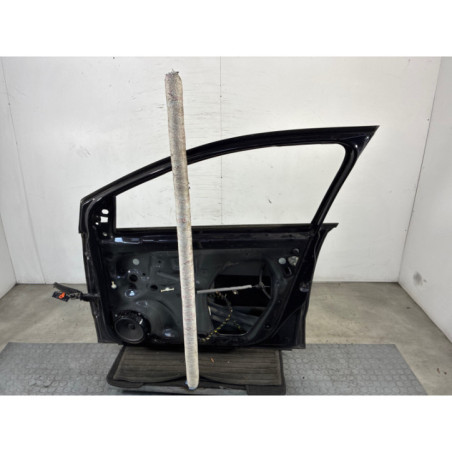 Porte avant droit VOLKSWAGEN POLO 5 Photo n°1