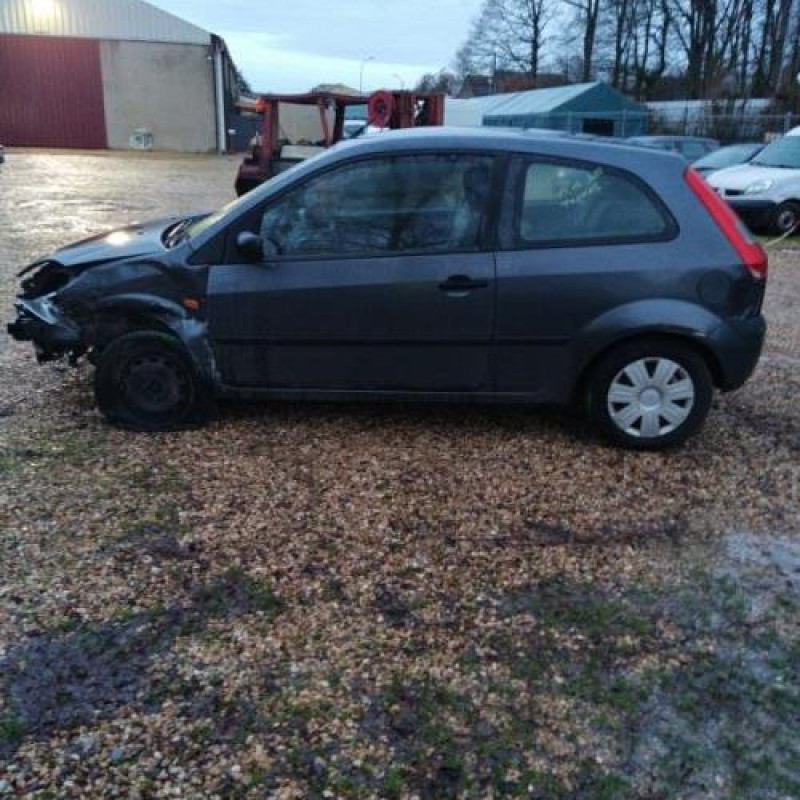 Pretensionneur de ceinture avant droit FORD FIESTA 5 Photo n°8