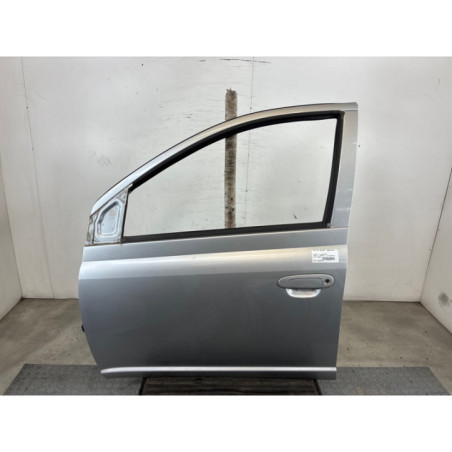 Porte avant gauche TOYOTA YARIS 1 Photo n°1