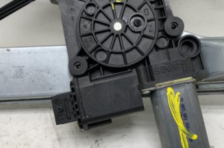 Leve vitre electrique avant gauche OPEL CORSA D