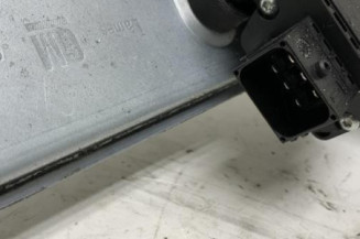 Leve vitre electrique avant gauche OPEL CORSA D