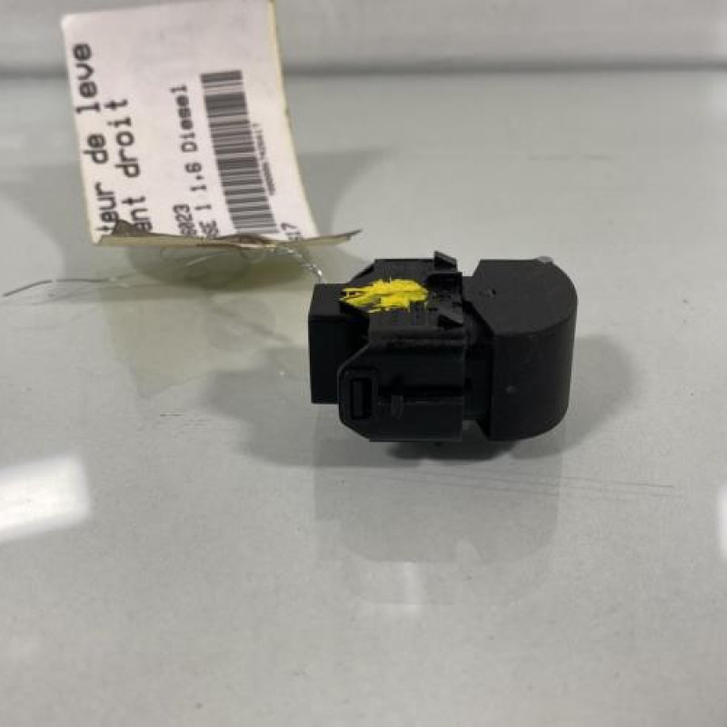 Interrupteur de leve vitre avant droit FORD C-MAX 2 Photo n°2