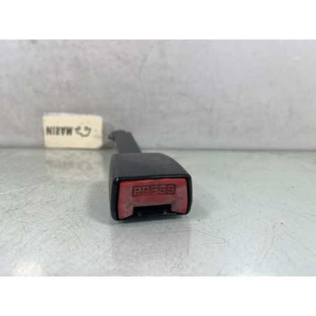 Attache ceinture avant droit RENAULT CLIO 3