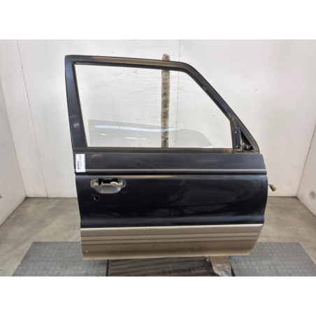 Porte avant droit MITSUBISHI PAJERO 2 Photo n°1