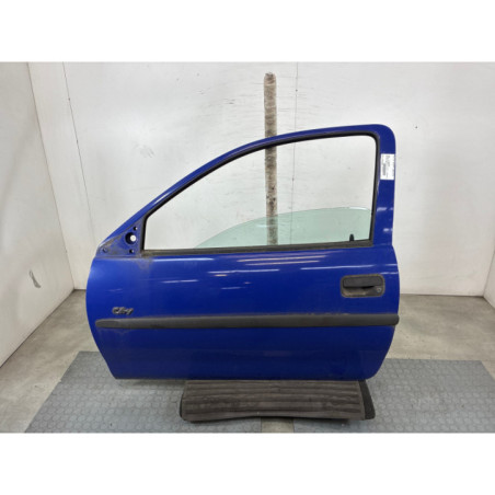 Porte avant gauche OPEL CORSA B Photo n°1