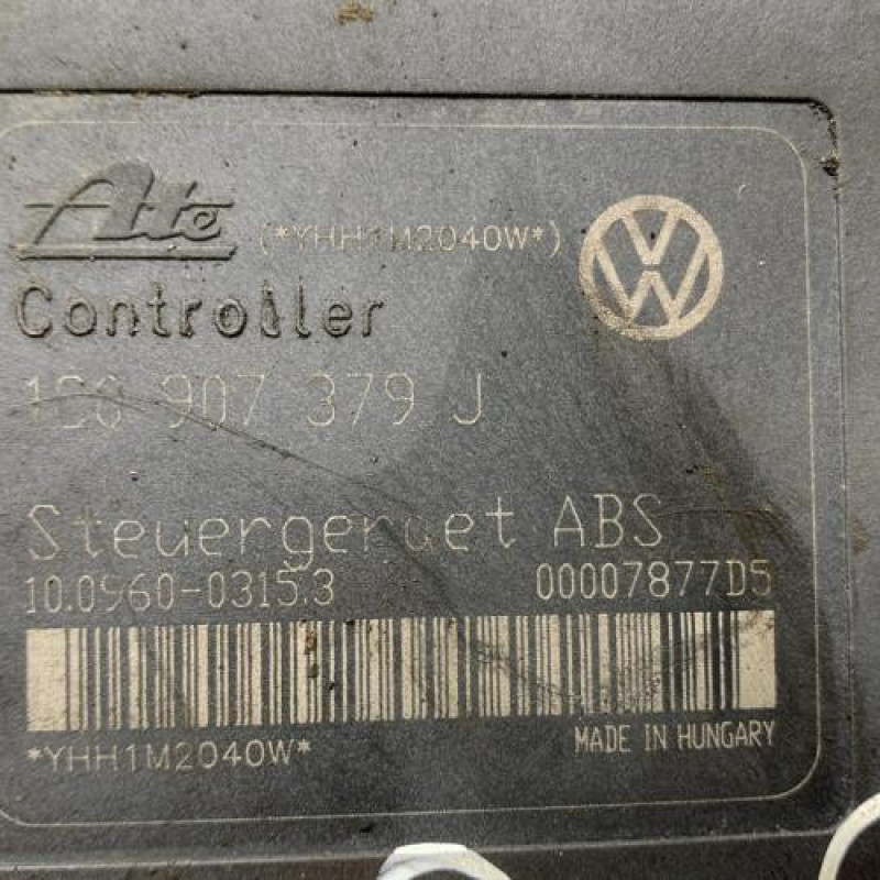 Bloc ABS (freins anti-blocage) VOLKSWAGEN GOLF 4 Photo n°3