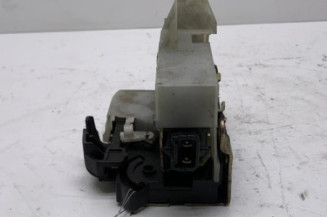 Serrure avant droit RENAULT MEGANE 1