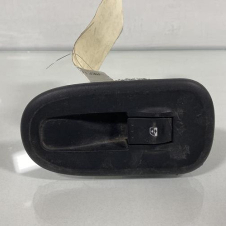 Interrupteur de leve vitre avant droit RENAULT KANGOO 2 Photo n°1