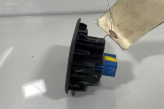 Interrupteur de leve vitre avant droit RENAULT KANGOO 2