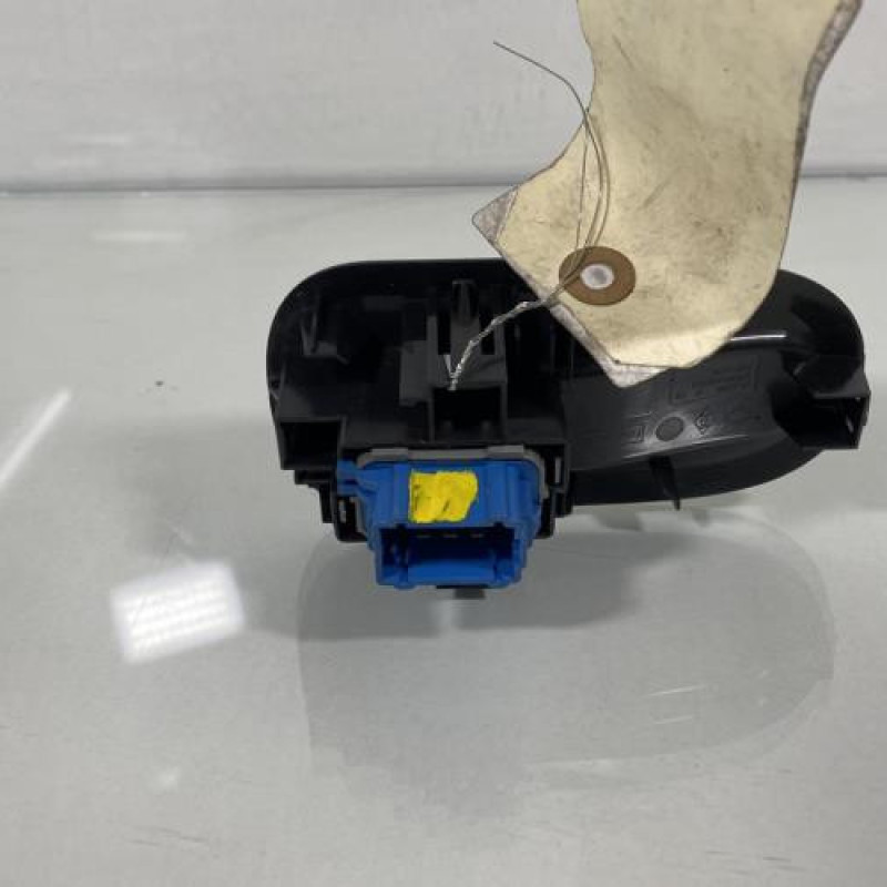 Interrupteur de leve vitre avant droit RENAULT KANGOO 2 Photo n°3