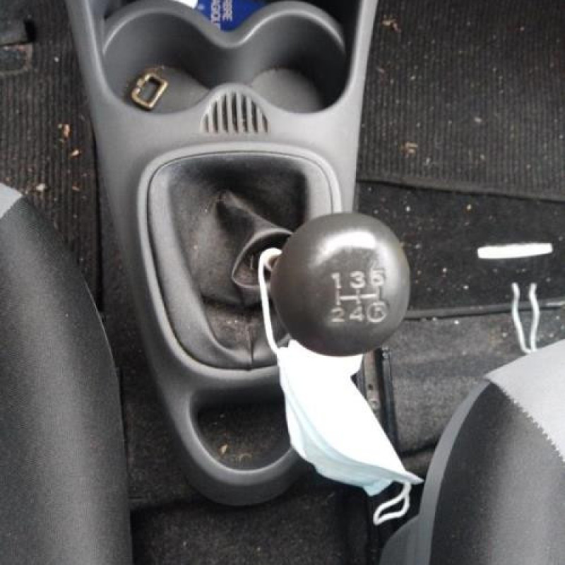 Pretensionneur de ceinture avant droit PEUGEOT 107 Photo n°10