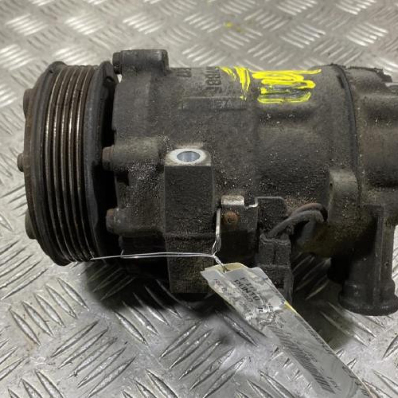 Compresseur clim FIAT PUNTO EVO 3 Photo n°1