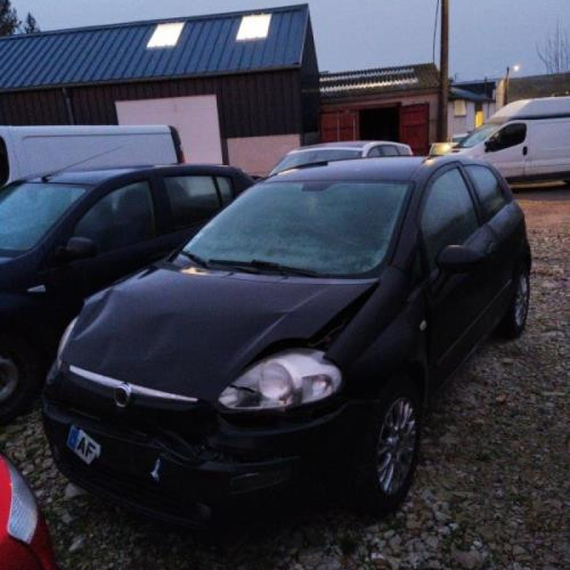 Compresseur clim FIAT PUNTO EVO 3 Photo n°6
