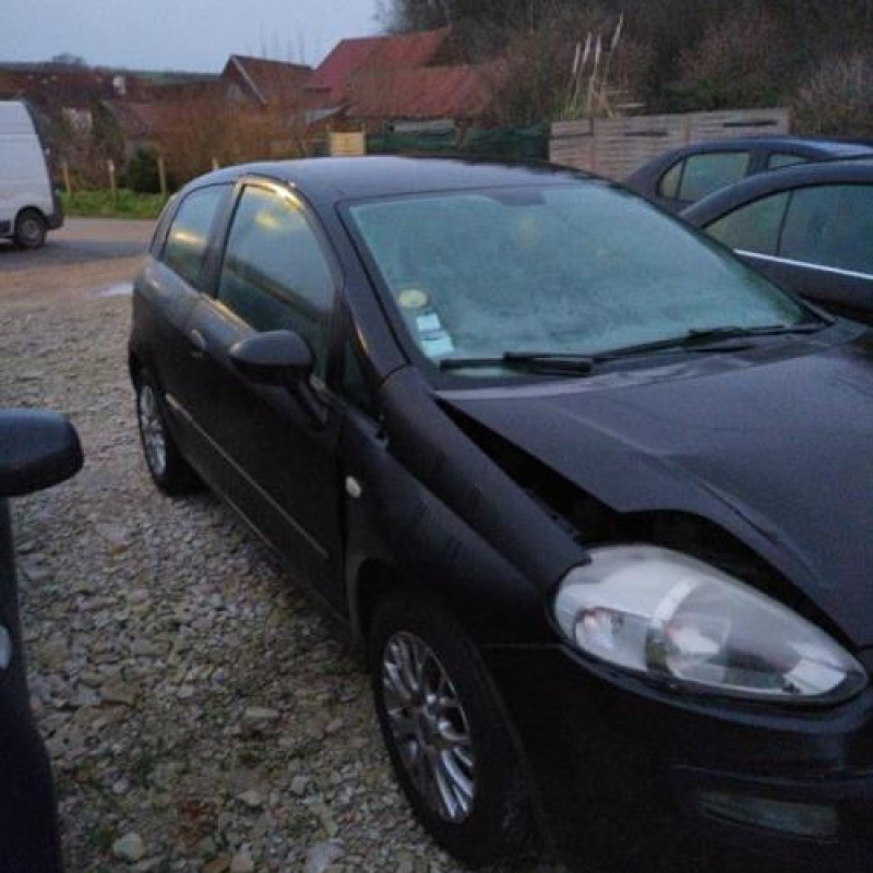 Compresseur clim FIAT PUNTO EVO 3 Photo n°7