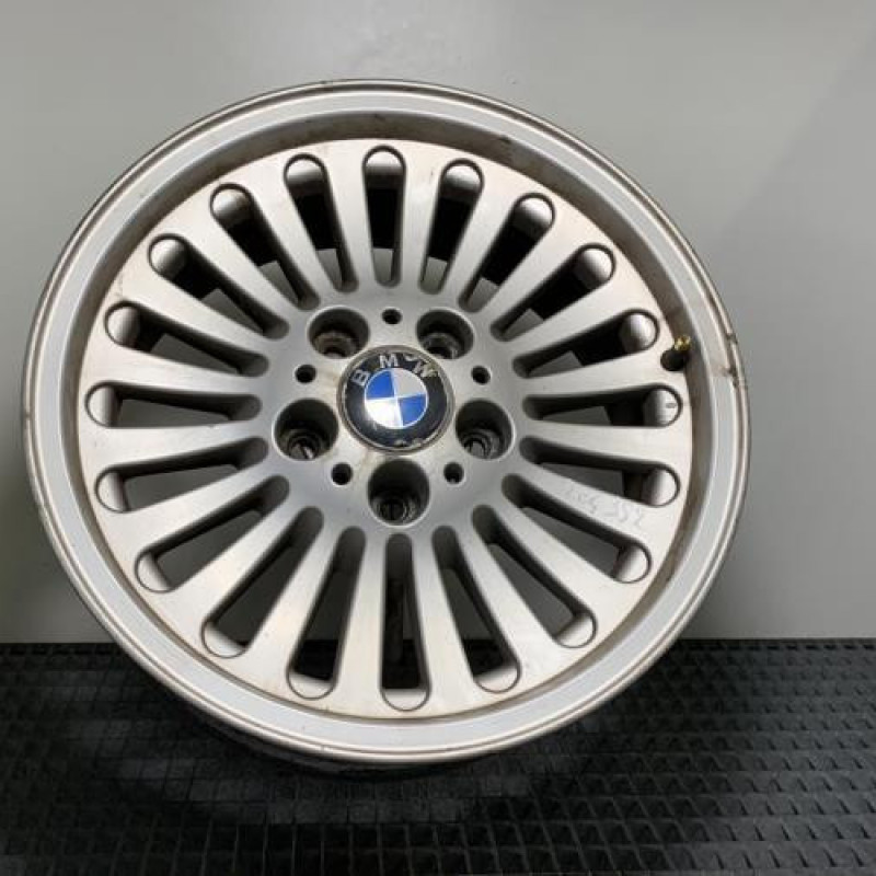 Jante BMW SERIE 5 E39 Photo n°1