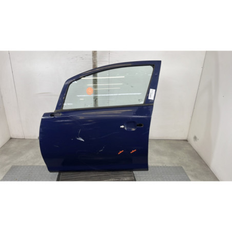 Porte avant gauche OPEL CORSA D Photo n°1