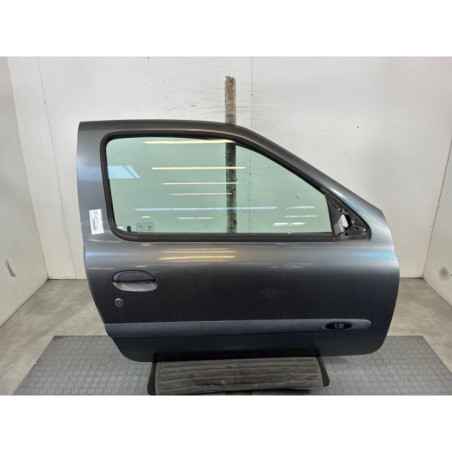Porte avant droit RENAULT CLIO 2 Photo n°1