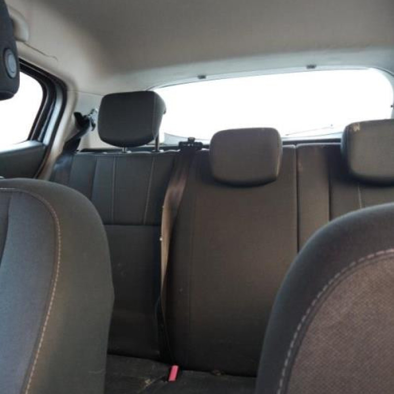Pretensionneur de ceinture avant droit RENAULT MEGANE 3 Photo n°9