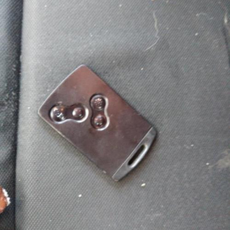 Pretensionneur de ceinture avant droit RENAULT MEGANE 3 Photo n°13