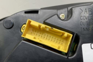 Compteur PEUGEOT 3008 1