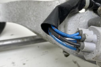 Moteur essuie glace avant TOYOTA AURIS 1