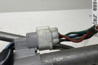 Moteur essuie glace avant TOYOTA AURIS 1
