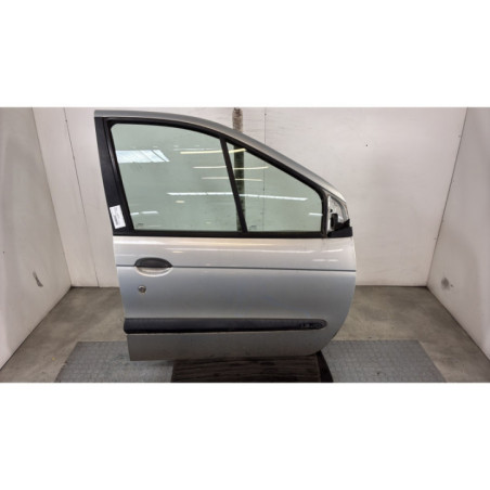 Porte avant droit RENAULT SCENIC 1 Photo n°1
