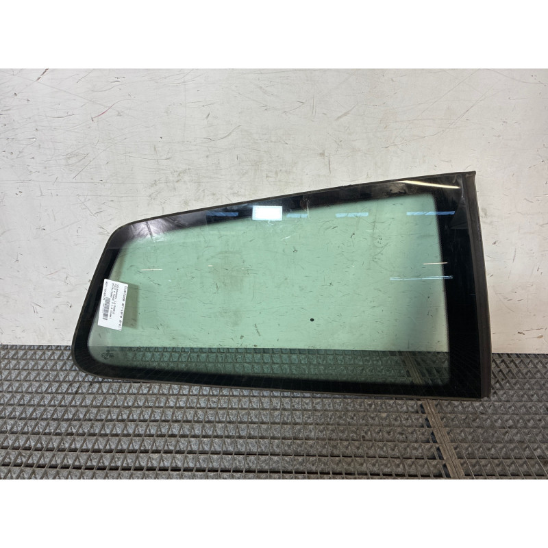 Custode arriere droit VOLKSWAGEN POLO 4 Photo n°4